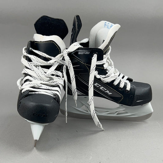 CCM Tacks 9040 Size 1 Junior Hockey Skates