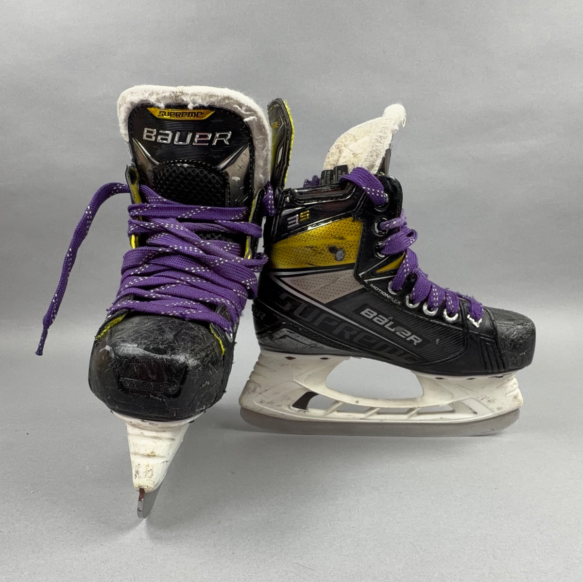 Bauer Supreme 3S Size 2 Junior Hockey Skates