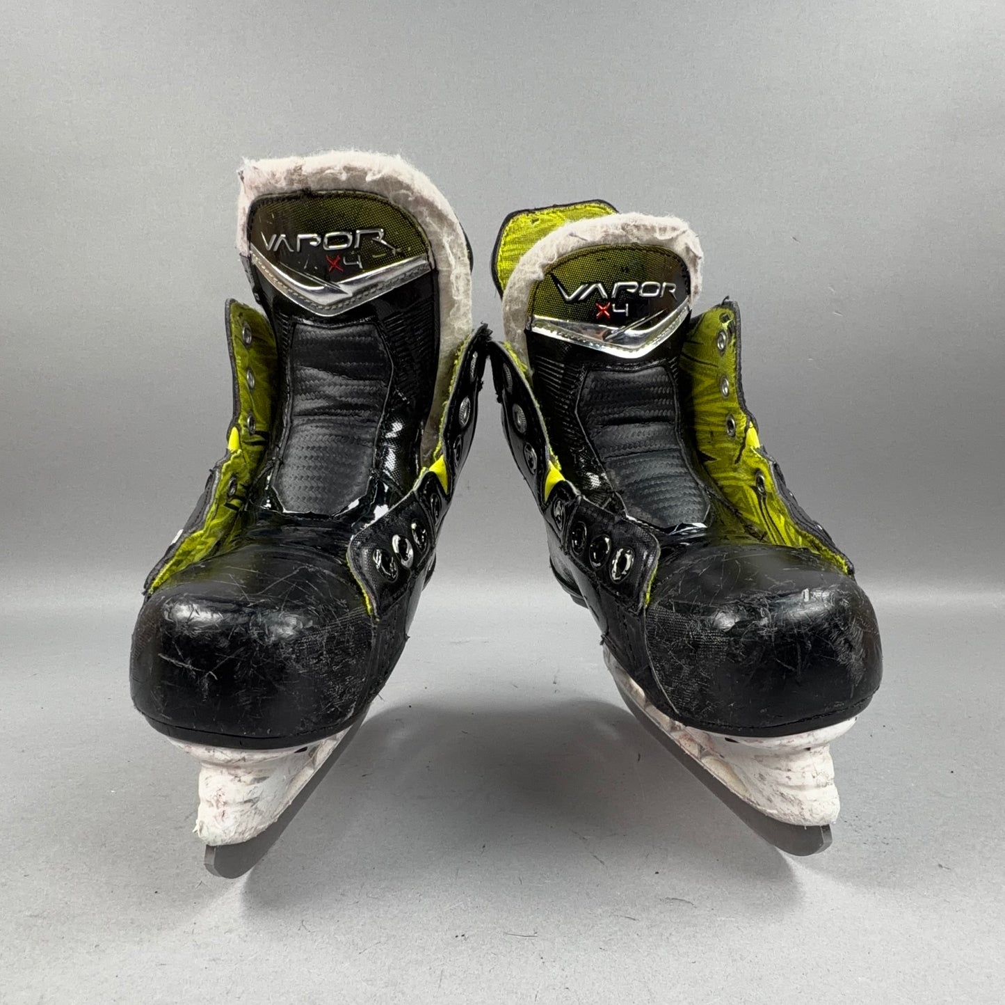 Bauer Vapor X4 Size 13Y Youth Hockey Skates