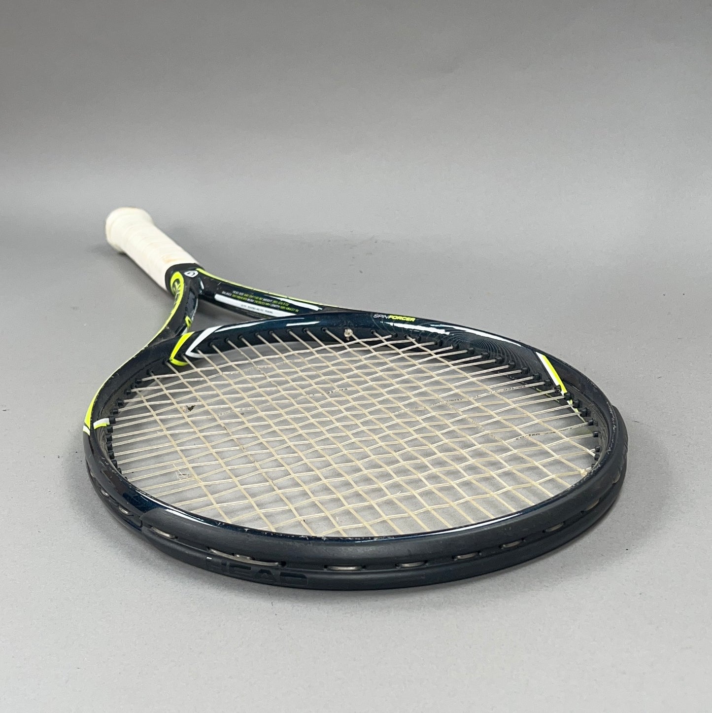 Head Graphine Extreme Lite Tennis Racquet 4 1/4" Grip & 100in² Head Size