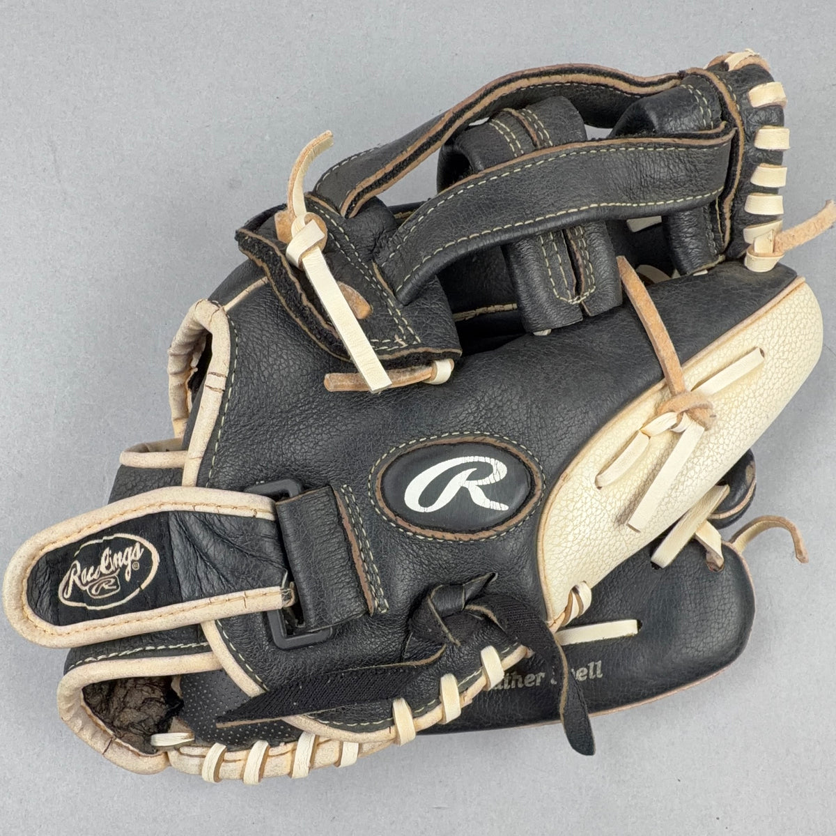 Rawlings Highlight 12.5" Right Hand Thrower Baseball Glove