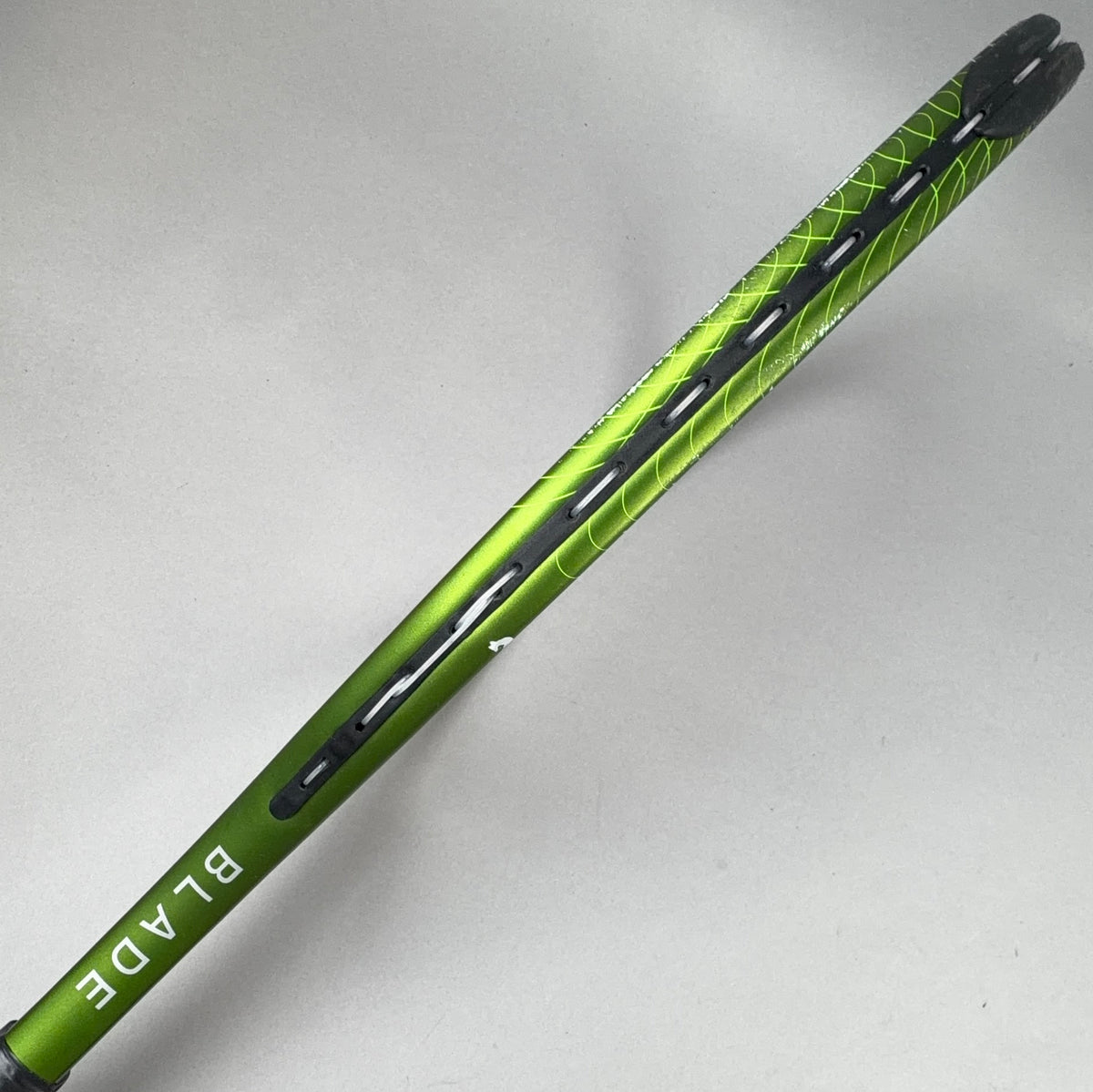 Wilson Blade Jr Tennis Racquet 4 1/2" Grip & 100in² Head Size