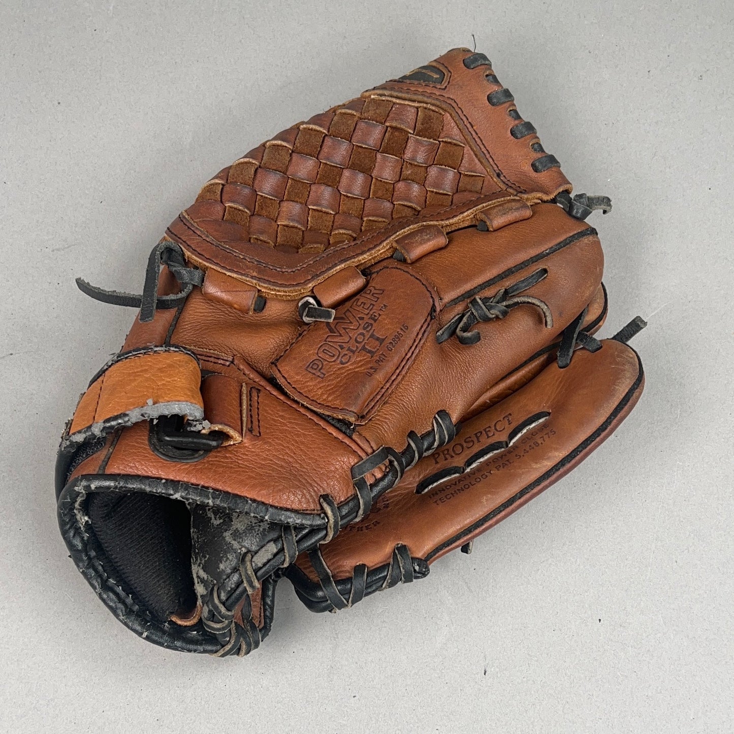Mizuno Prospect 11.5" Right Hand Thrower Baseball Glove