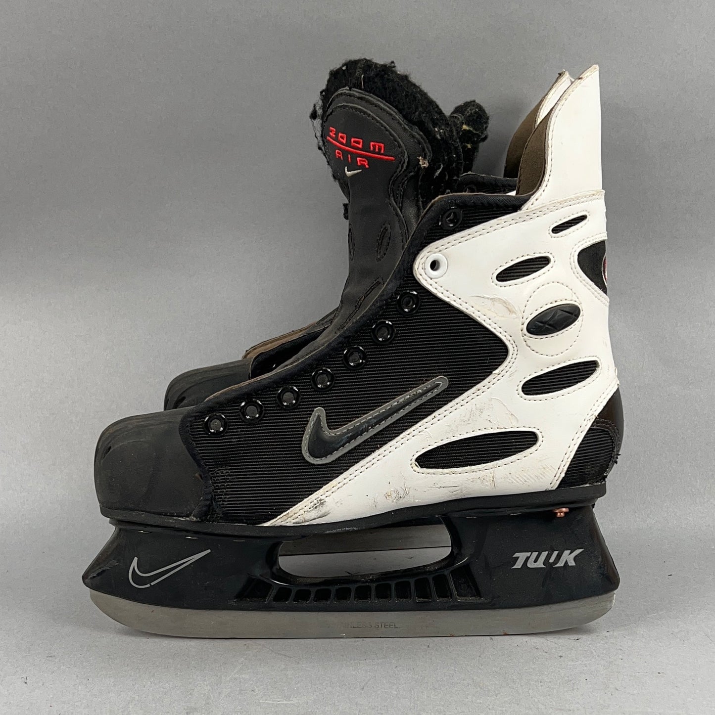 Nike Zoom Air Size 6.5 Intermediate Hockey Skates