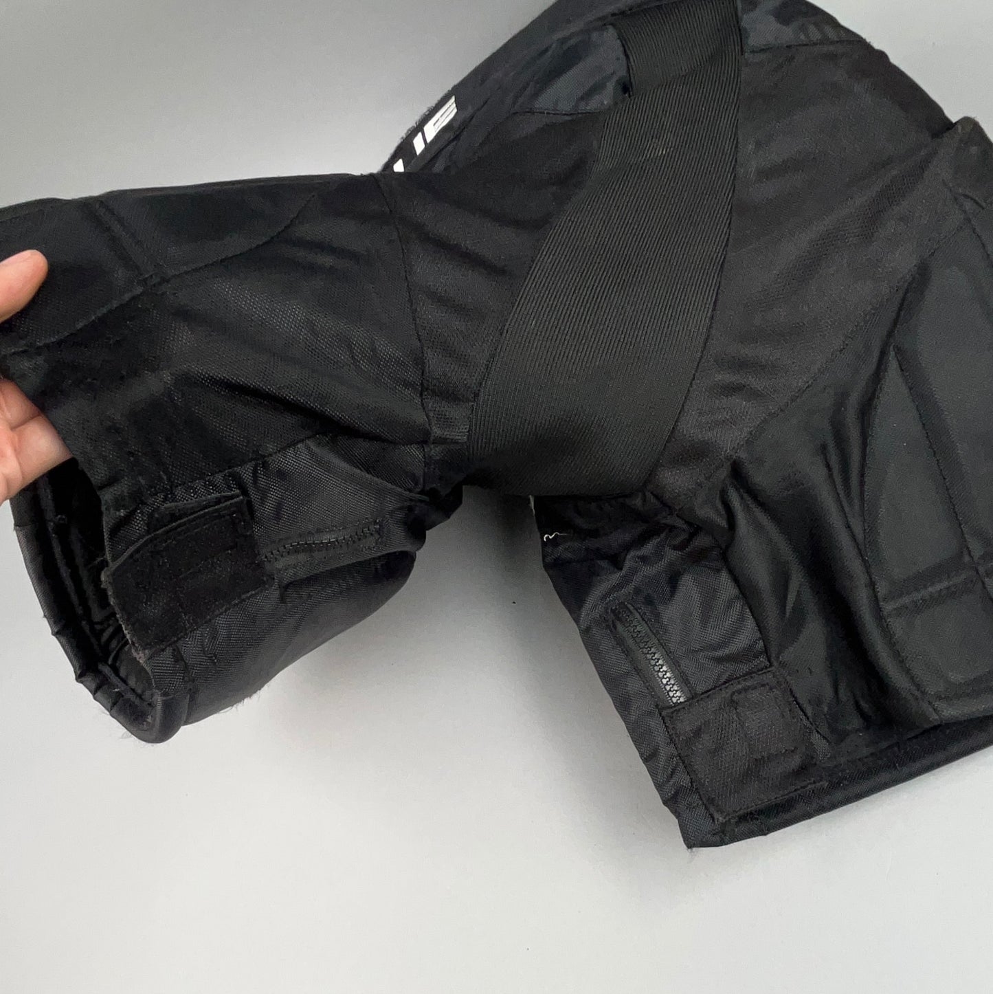 True A6.0 Junior Medium Hockey Pants