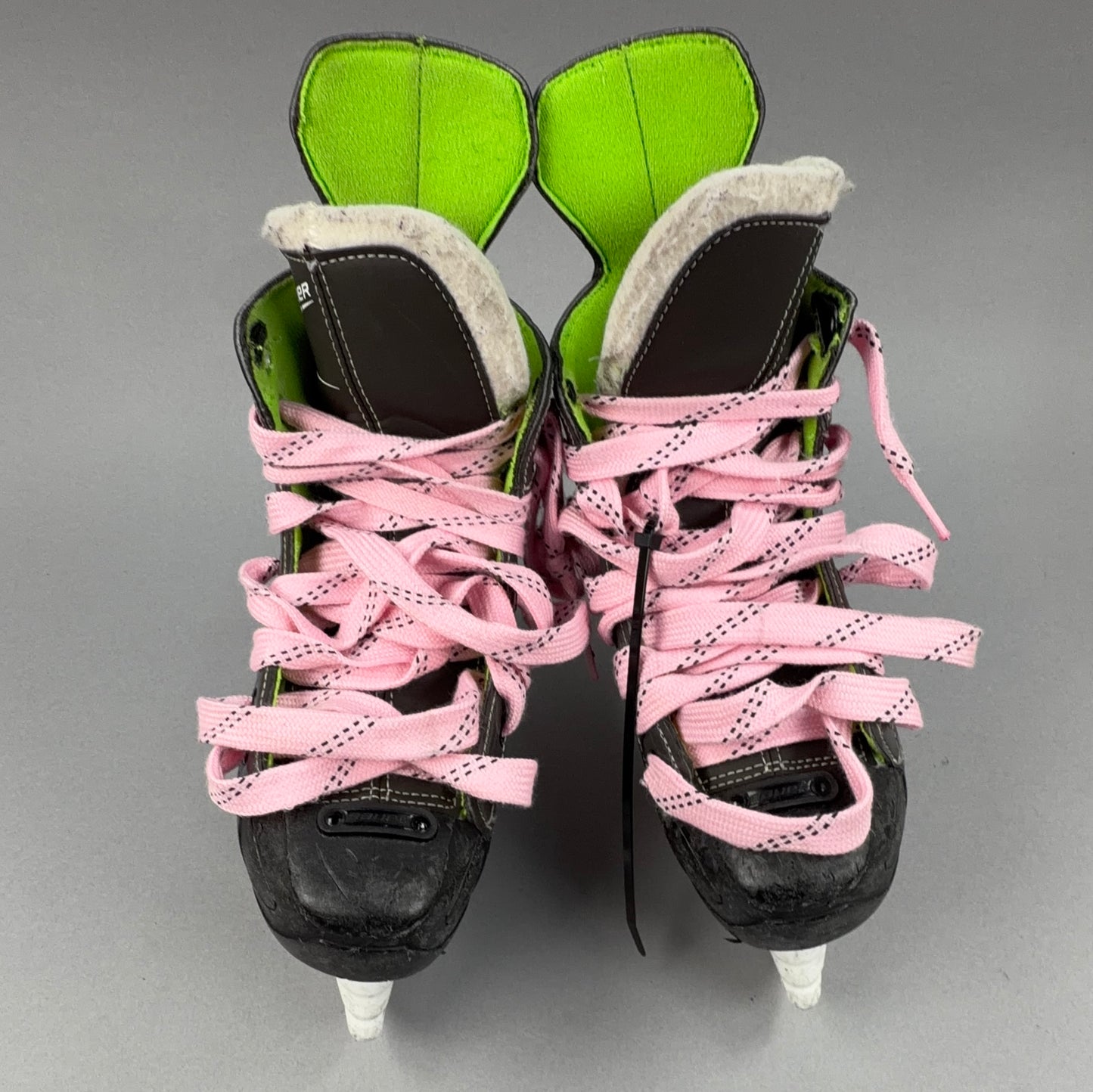 Bauer XLS Size 4 Intermediate Hockey Skates