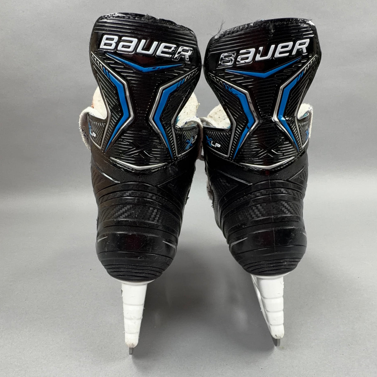 Bauer XLP Size 4 Intermediate Hockey Skates