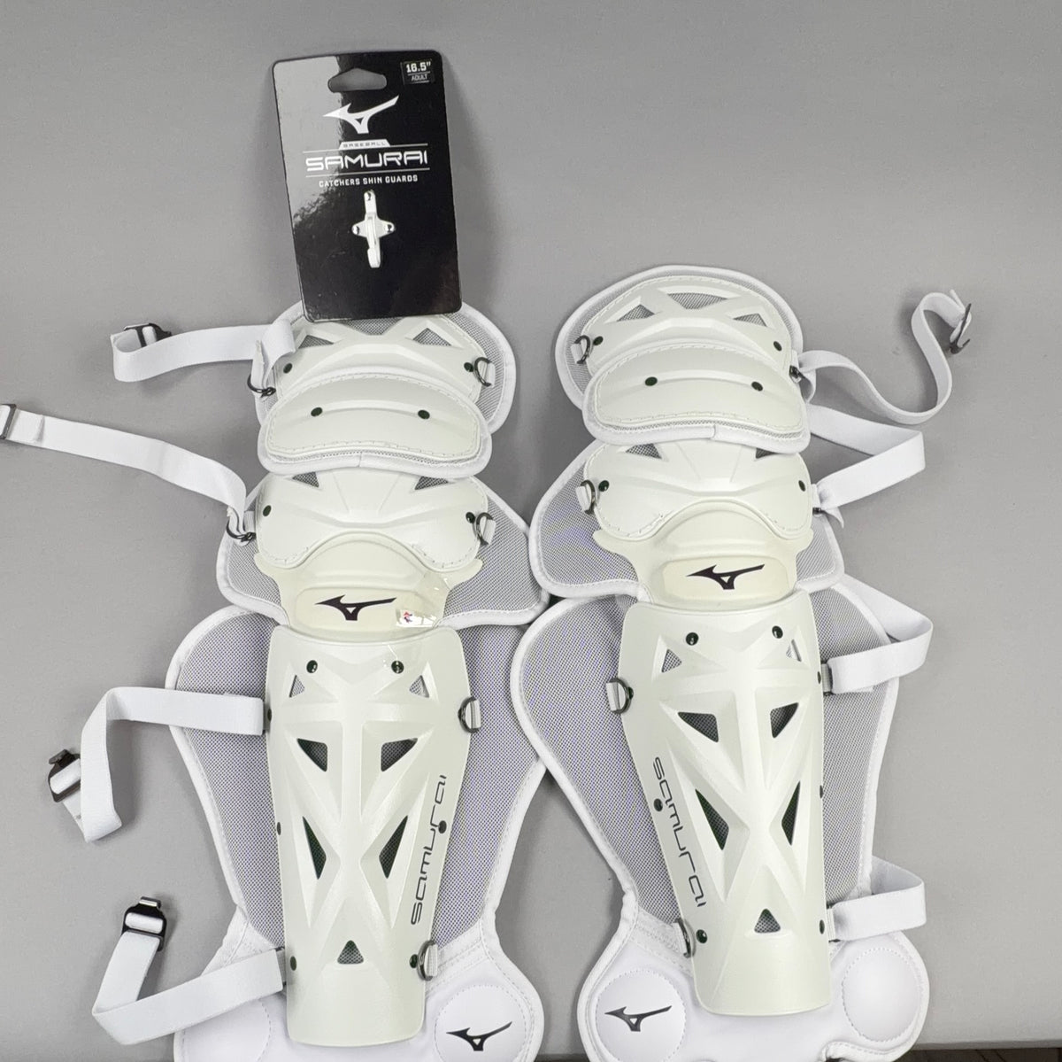 Mizuno Samurai Senior 16.5" Catchers Shin Guards (White)