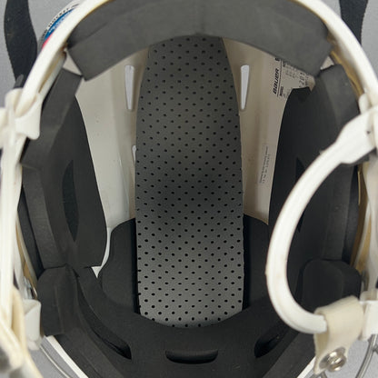 Bauer BHH2100 Medium 6 3/4" to 7 3/8" Senior Hockey Helmet