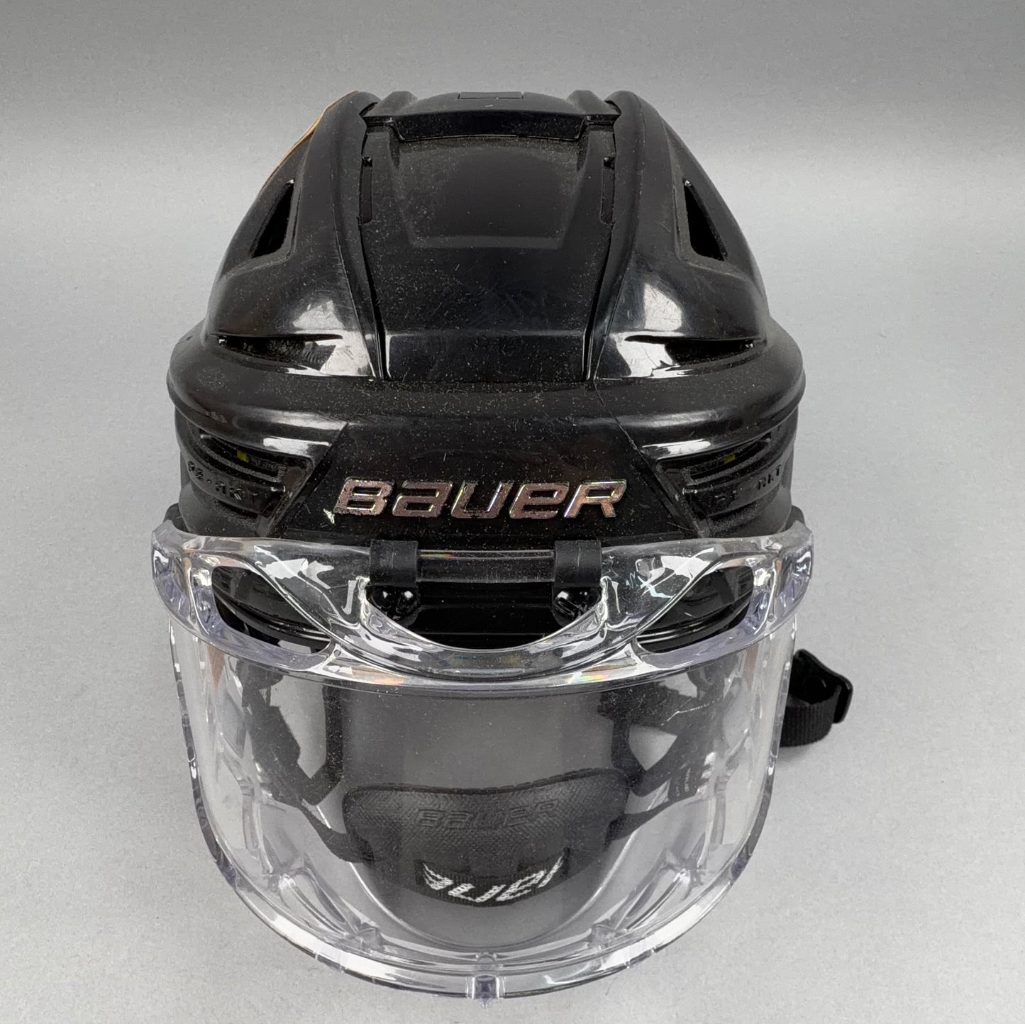 Bauer Re-Akt 150 Medium 22"-24" Hockey Helmet