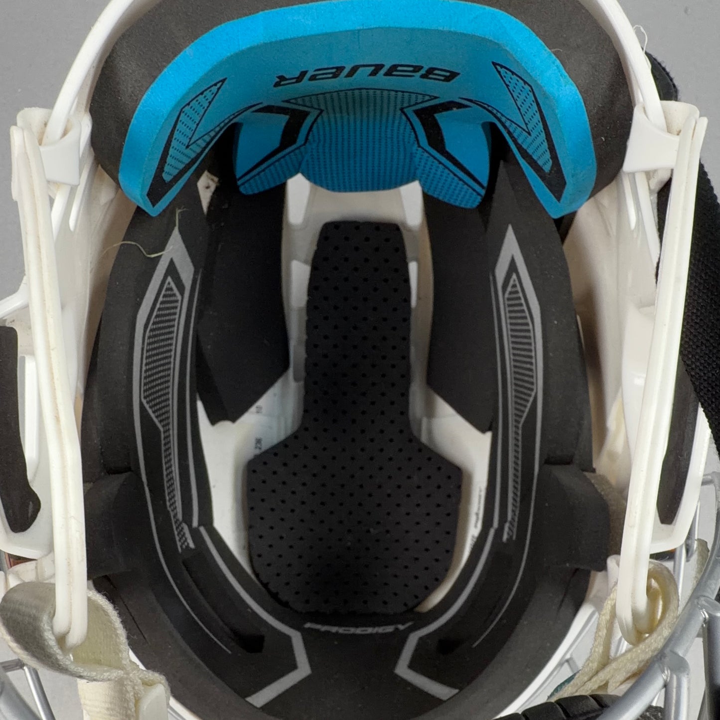 Bauer Prodigy 6" to 6 5/8" Youth Hockey Helmet