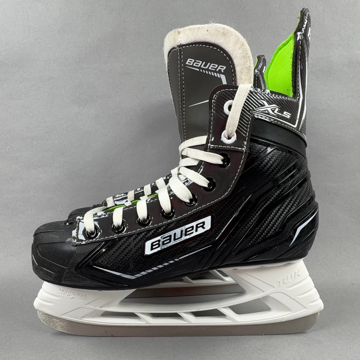 Bauer XLS Size 8.5 Senior Hockey Skates