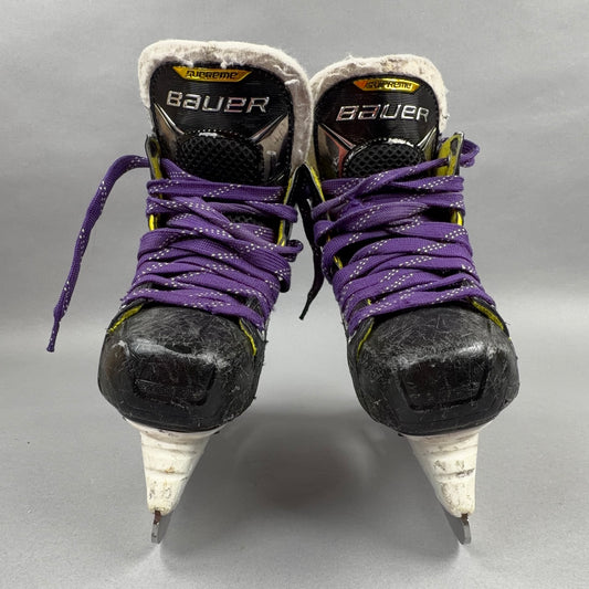 Bauer Supreme 3S Size 2 Junior Hockey Skates