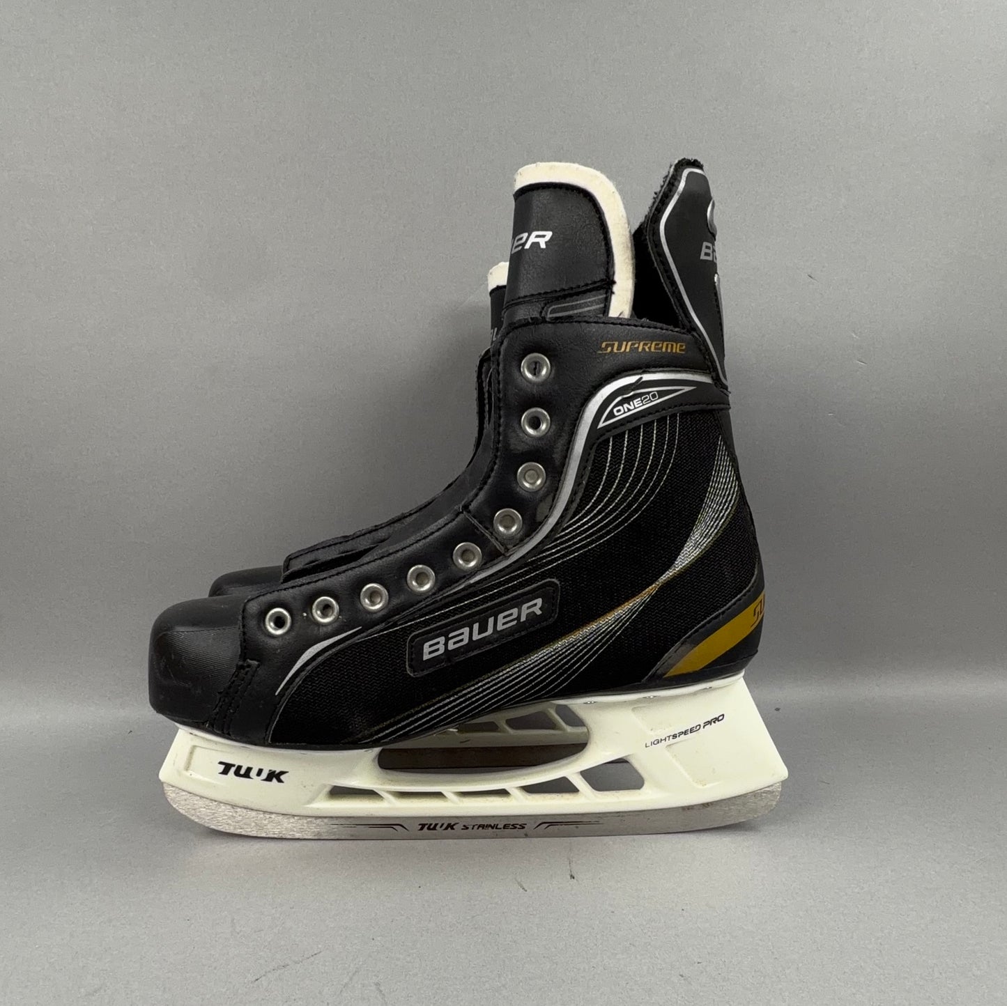 Bauer Supreme One20 Size 9 Senior Hockey Skates