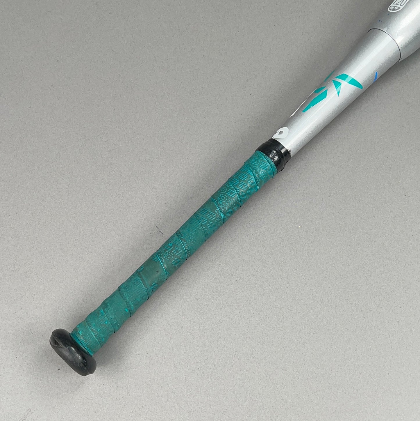 Demarini Vendetta 31/19 (-12) ASA / NSA / USSSA Softball Bat