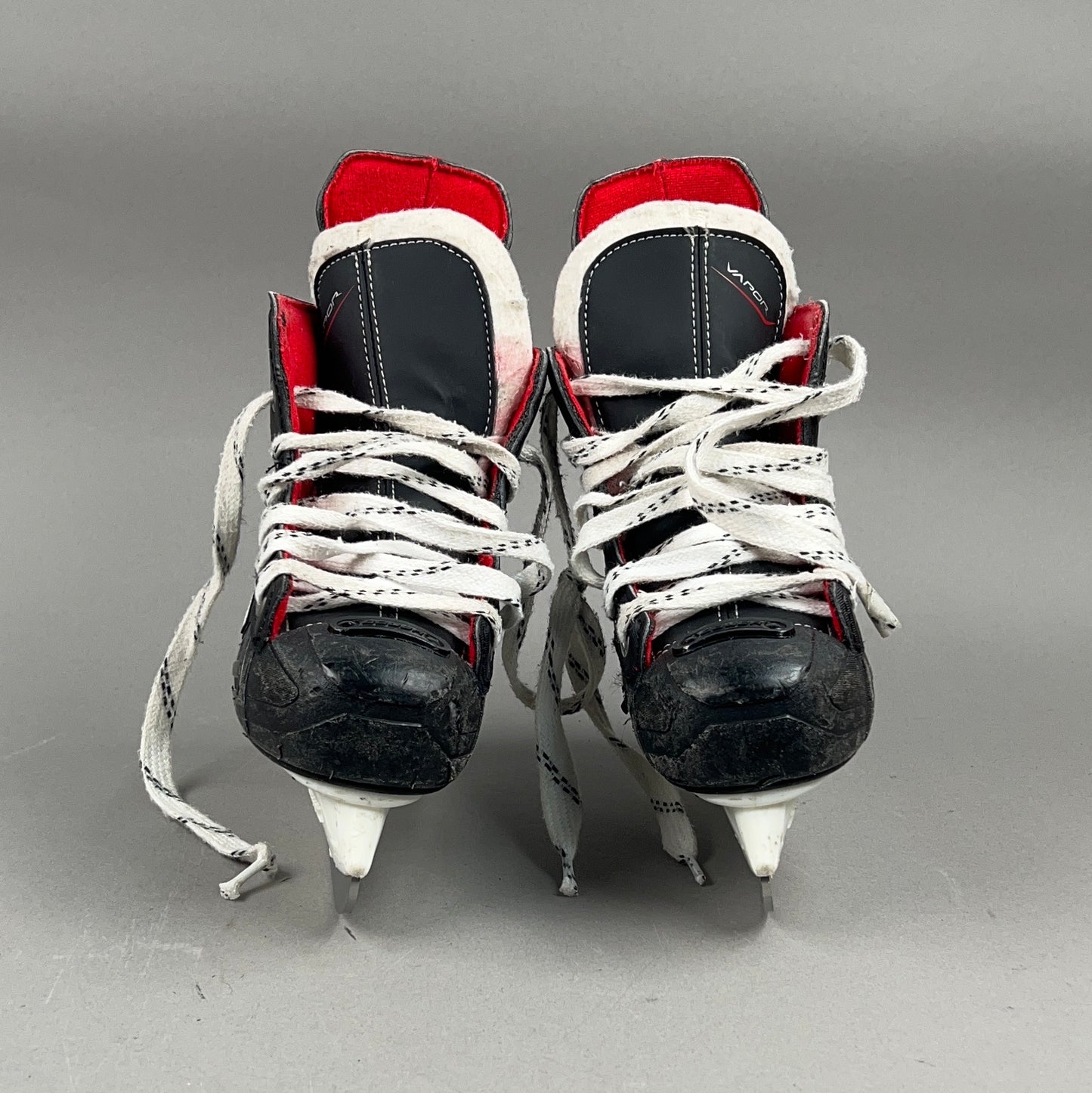 Bauer Vapor X300 Size 13Y Youth Hockey Skates