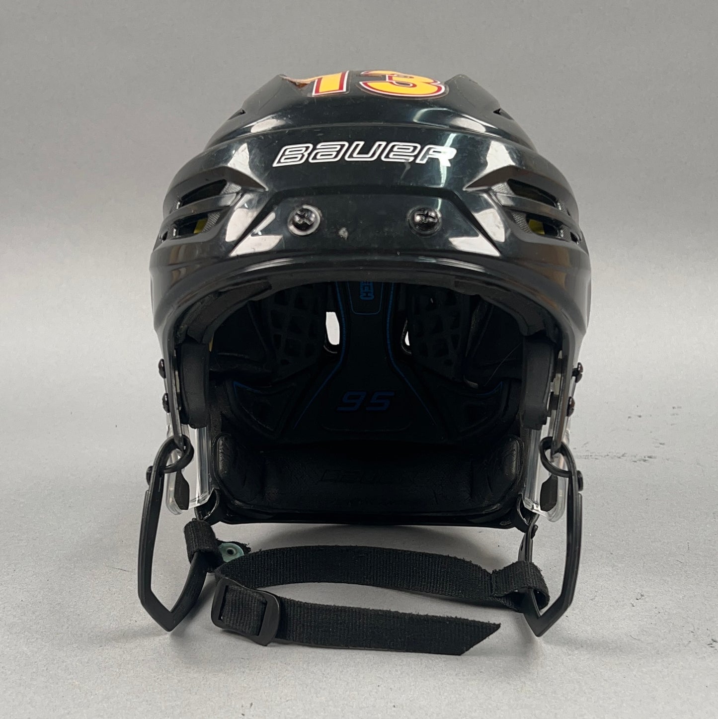 Bauer Re-Akt 95 S Small 6 1/2" to 7" Junior Hockey Helmet