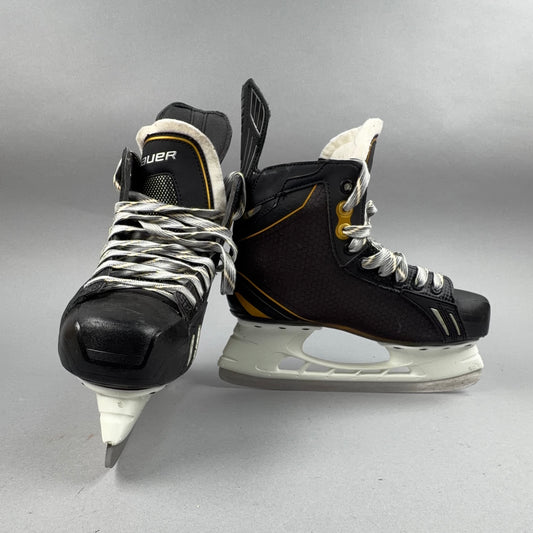 Bauer Supreme ONE.6 Size 5.5 Intermediate Hockey Skates