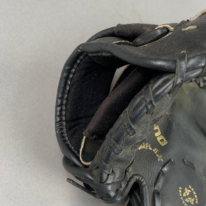 Mizuno GXF 102 Dakota 12" Right Hand Thrower First Baseman's Glove
