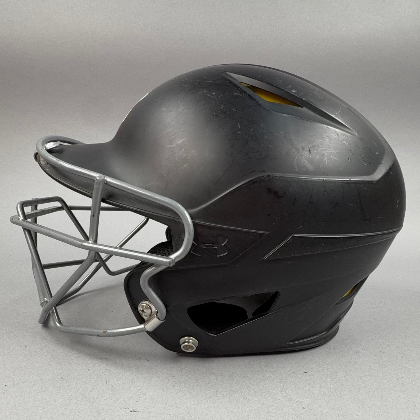 Under Armour UABH2-110 5 7/8" to 6 3/4" Youth Softball Batting Helmet