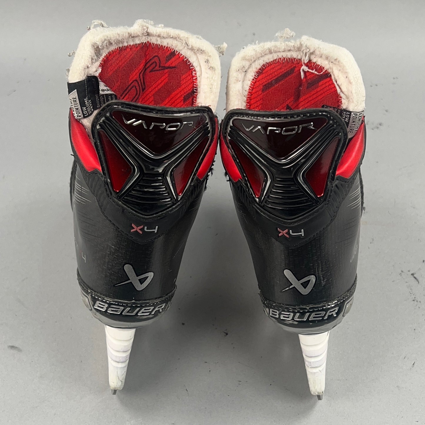 Bauer Vapor X4 Size 4 Intermediate Hockey Skates