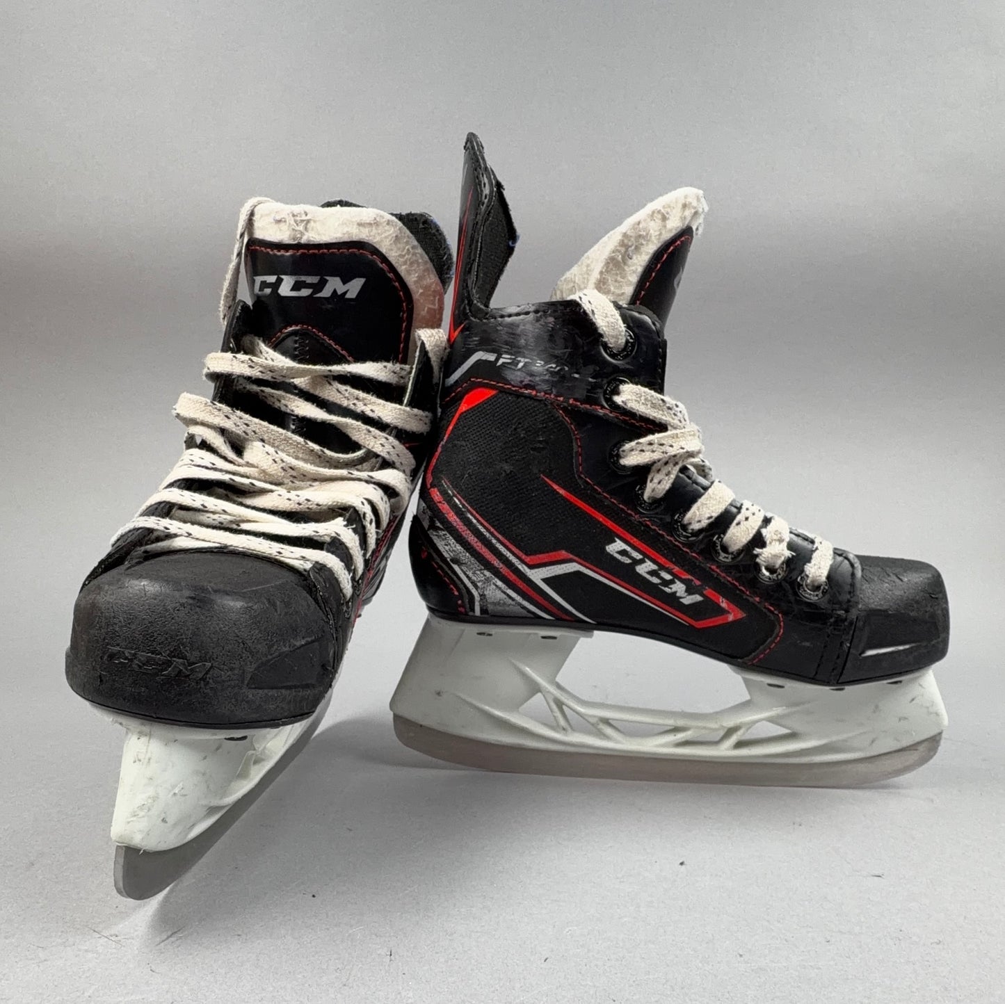 CCM FT340 Size 1 Junior Hockey Skates