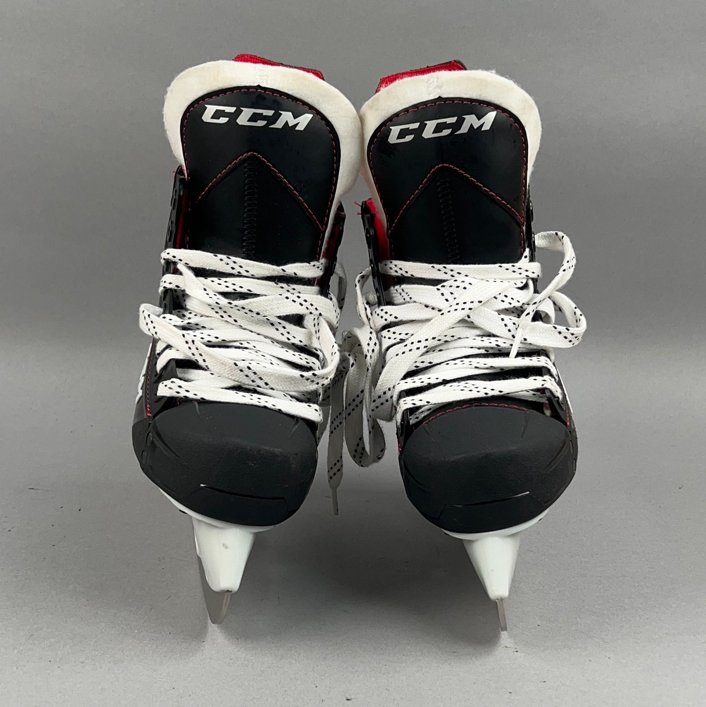 CCM Jetspeed FT455 Size 2 Junior Hockey Skates