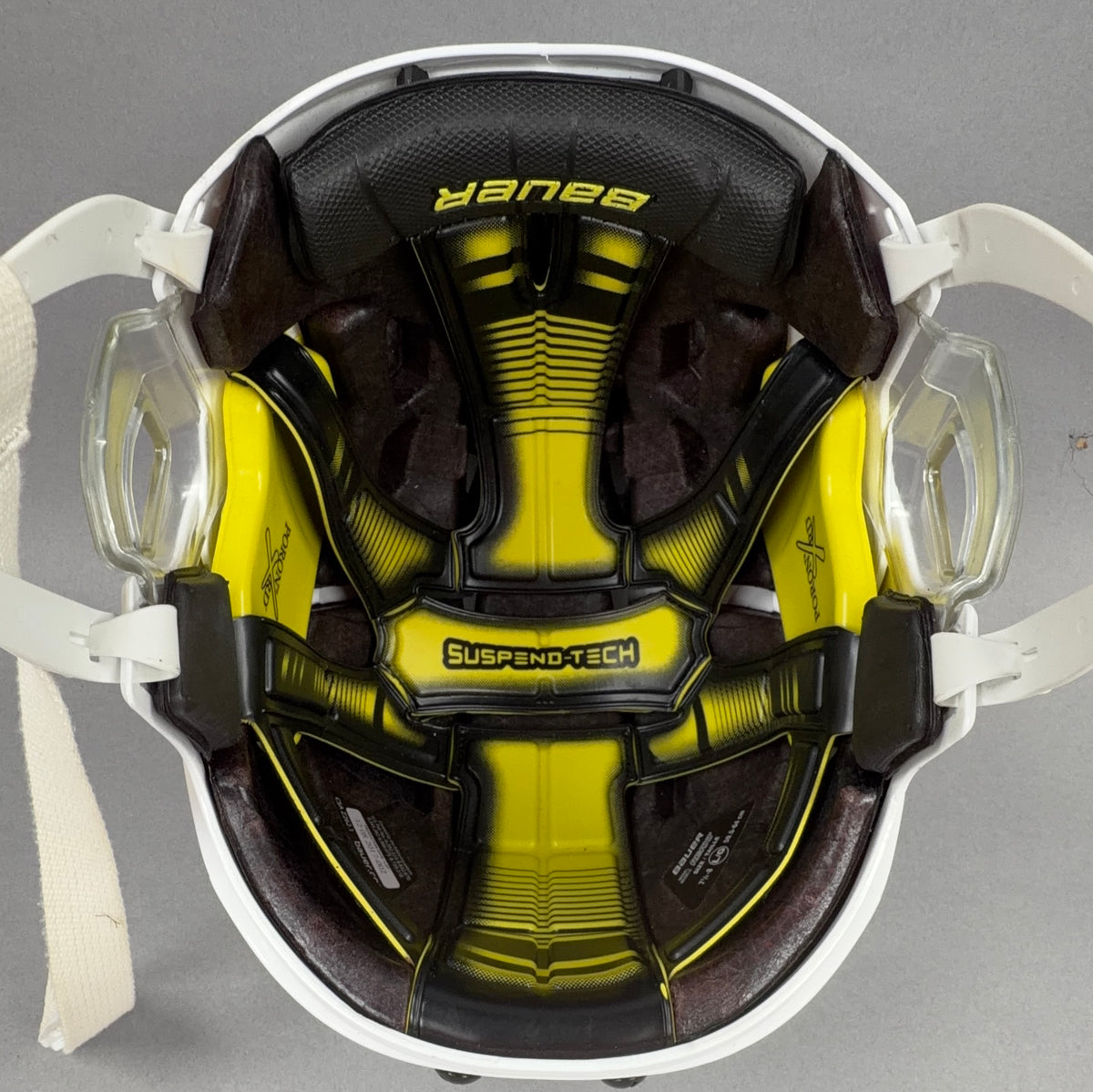 Bauer Re-Akt Large 7 1/2" to 8" Senior Hockey Helmet