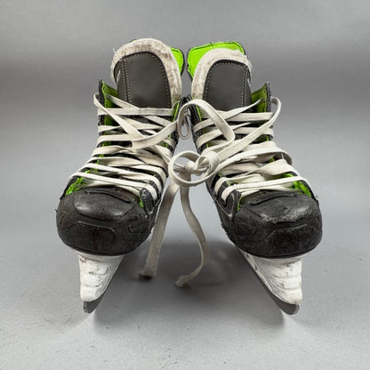 Bauer XLS Size 2 Junior Hockey Skates