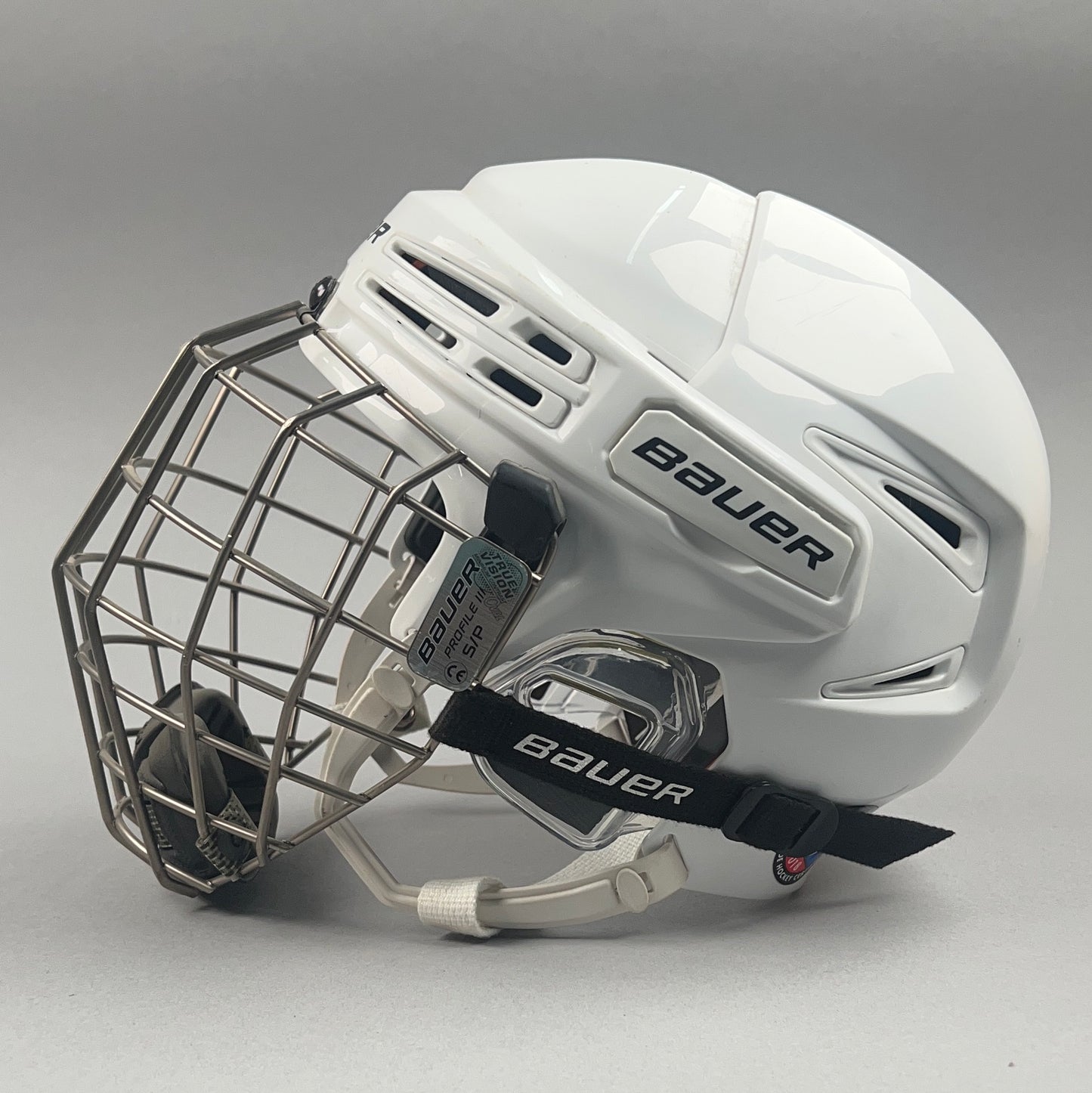 Bauer Reakt 75 S Small 6 3/8" to 7" Senior Hockey Helmet