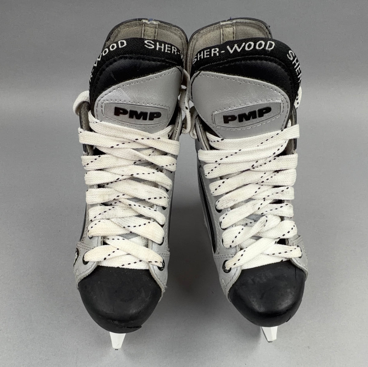 Sher-Wood PMP X4 Size 12Y Youth Hockey Skates