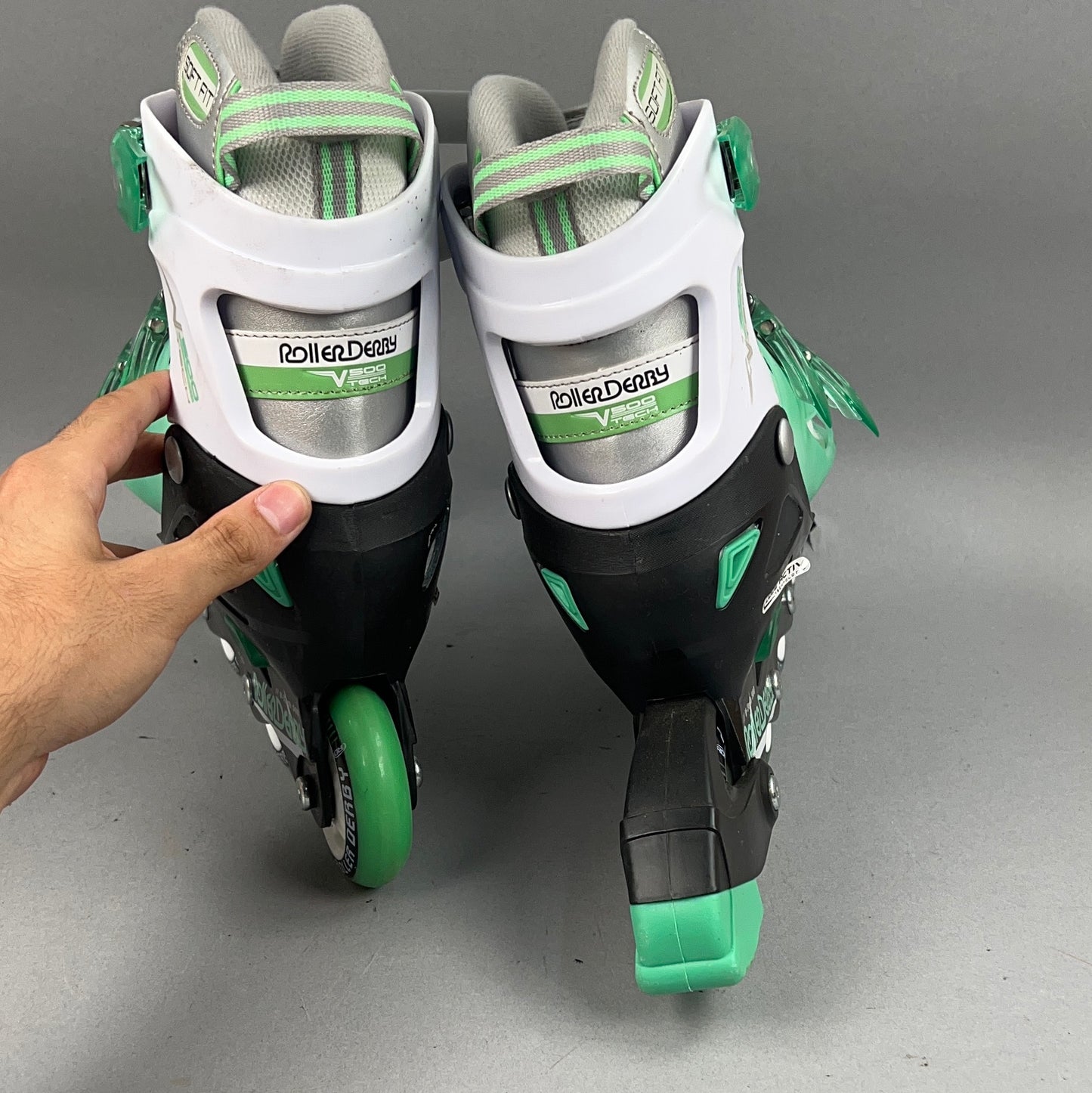 Roller Derby V-Tech 500 Size 6-9 Adjustable Inline Skates