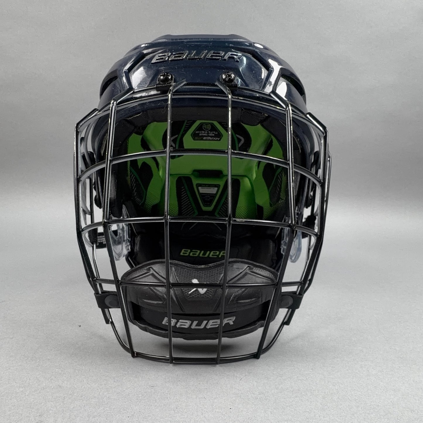 Bauer Hyperlite M/L 7 1/8" to 7 7/8" Senior Hockey Helmet