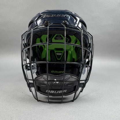 Bauer Hyperlite M/L 7 1/8" to 7 7/8" Senior Hockey Helmet