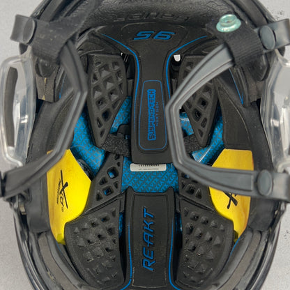 Bauer Re-Akt 95 S Small 6 1/2" to 7" Junior Hockey Helmet