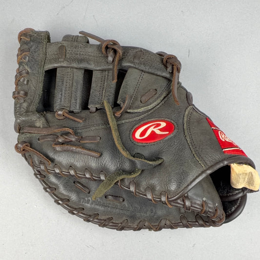 Rawlings 12.5" Right Hand Thrower Baseball Glove