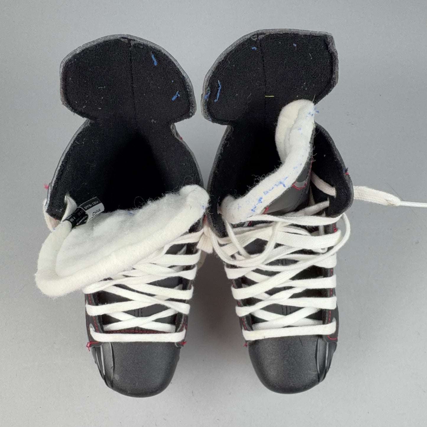 Bauer Vapor X200 Size 3 Junior Hockey Skates