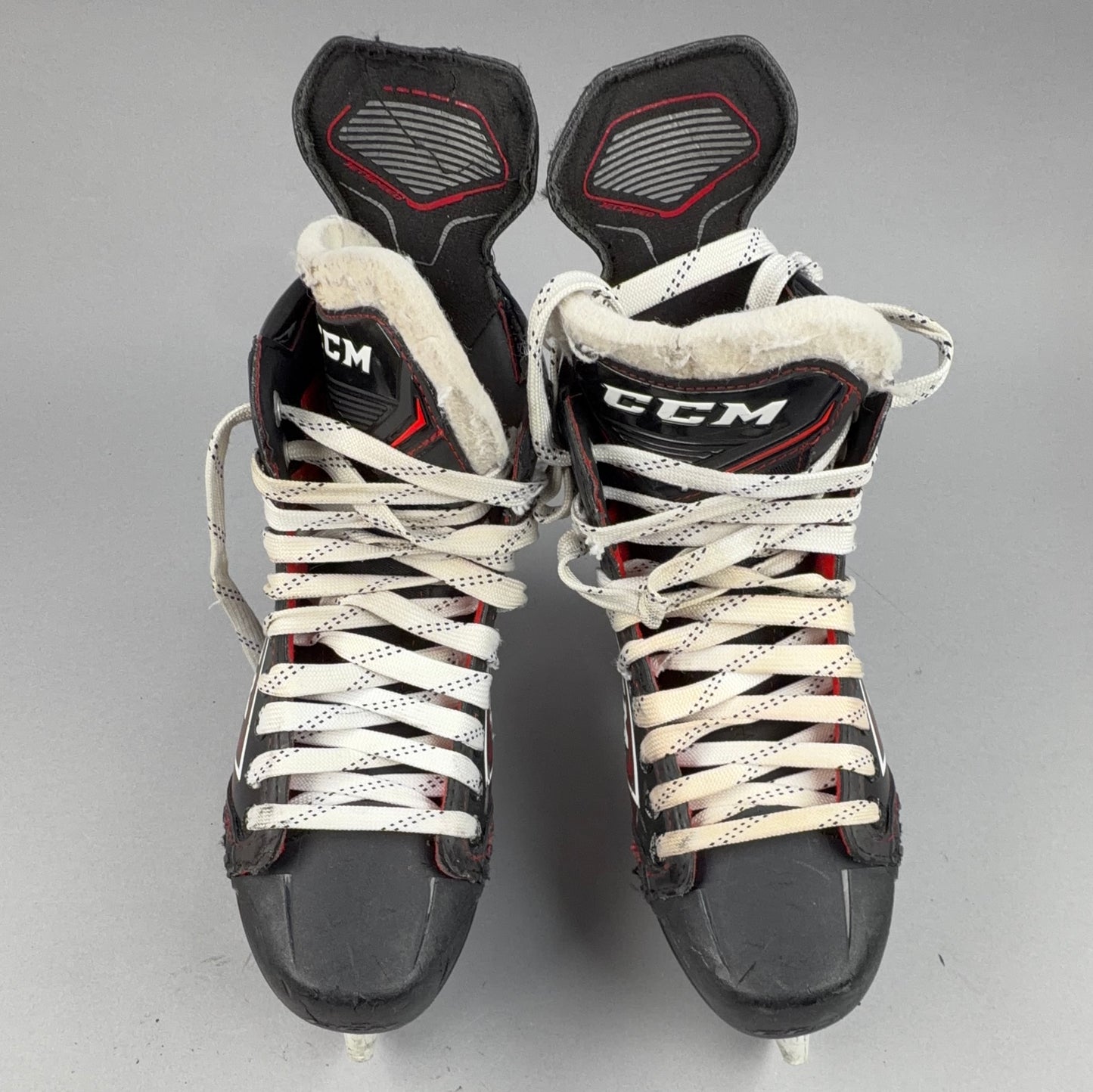 CCM Jetspeed FT470 Size 6.5 Intermediate Hockey Skates