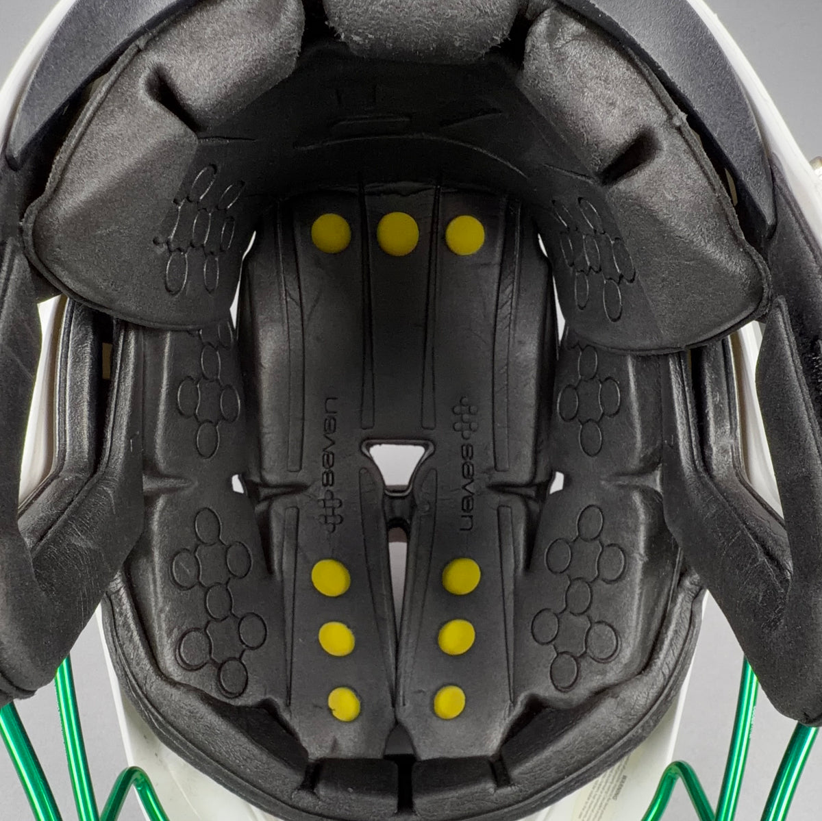 Cascade R OSFM Adjustable 21.5" to 24" Lacrosse Helmet