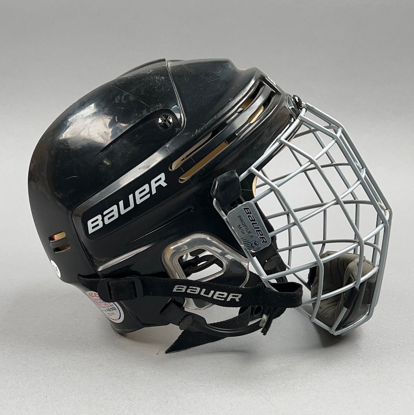 Bauer BHH4500M Medium 7" to 7 1/2" Senior Vintage Hockey Helmet