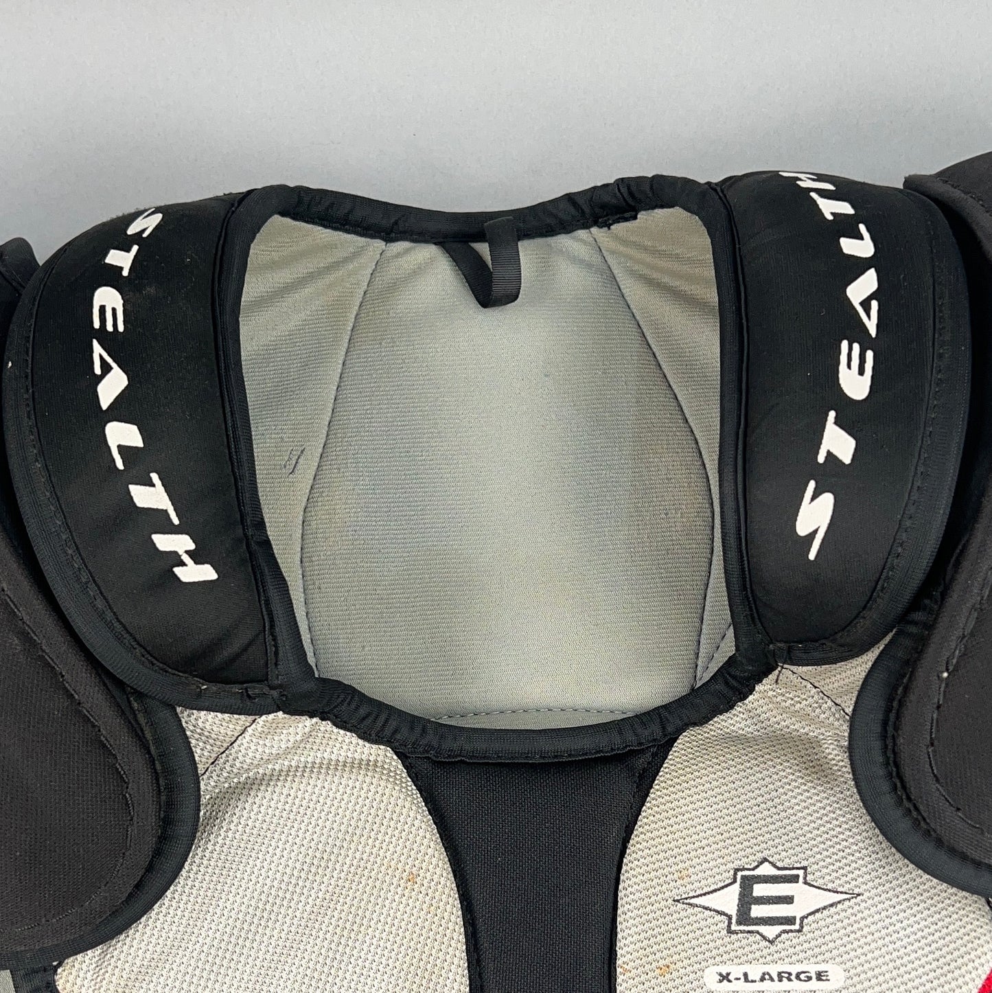 Easton Stealth S1 Junior X-Large Vintage Hockey Shoulder Pads