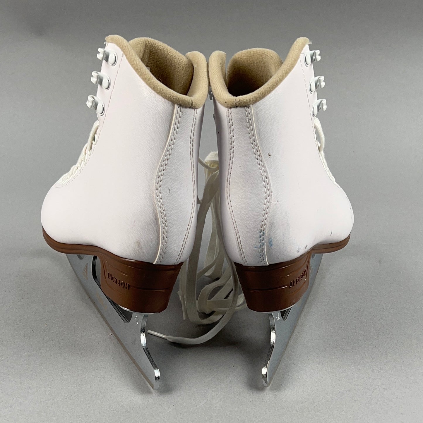 Jackson Excel Size 2.5 Ice Skates w/ Mark II Blades