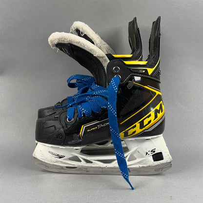 CCM Super Tacks AS3 Size 3 Junior Hockey Skates
