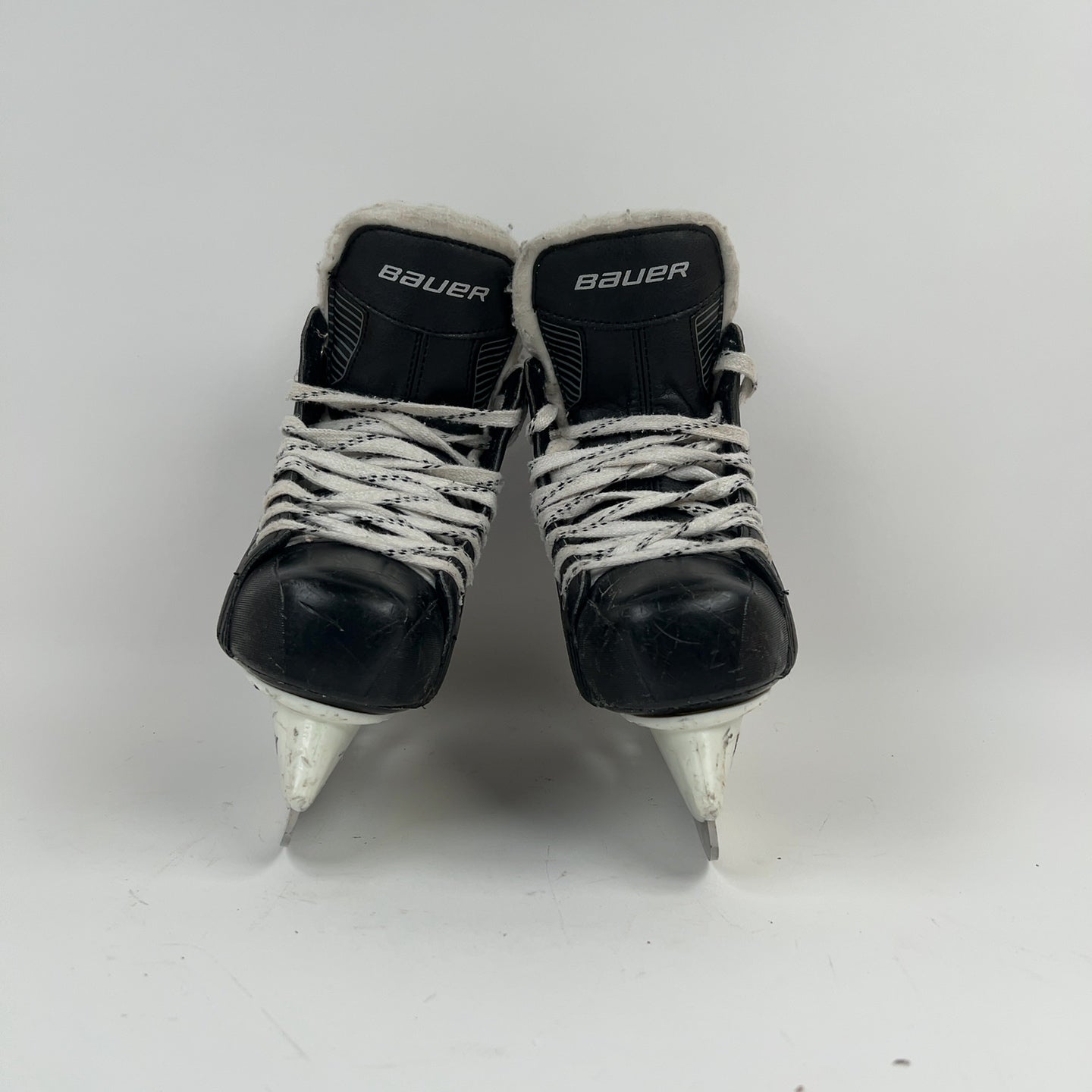 Bauer Supreme One20 Size 2 Hockey Skates