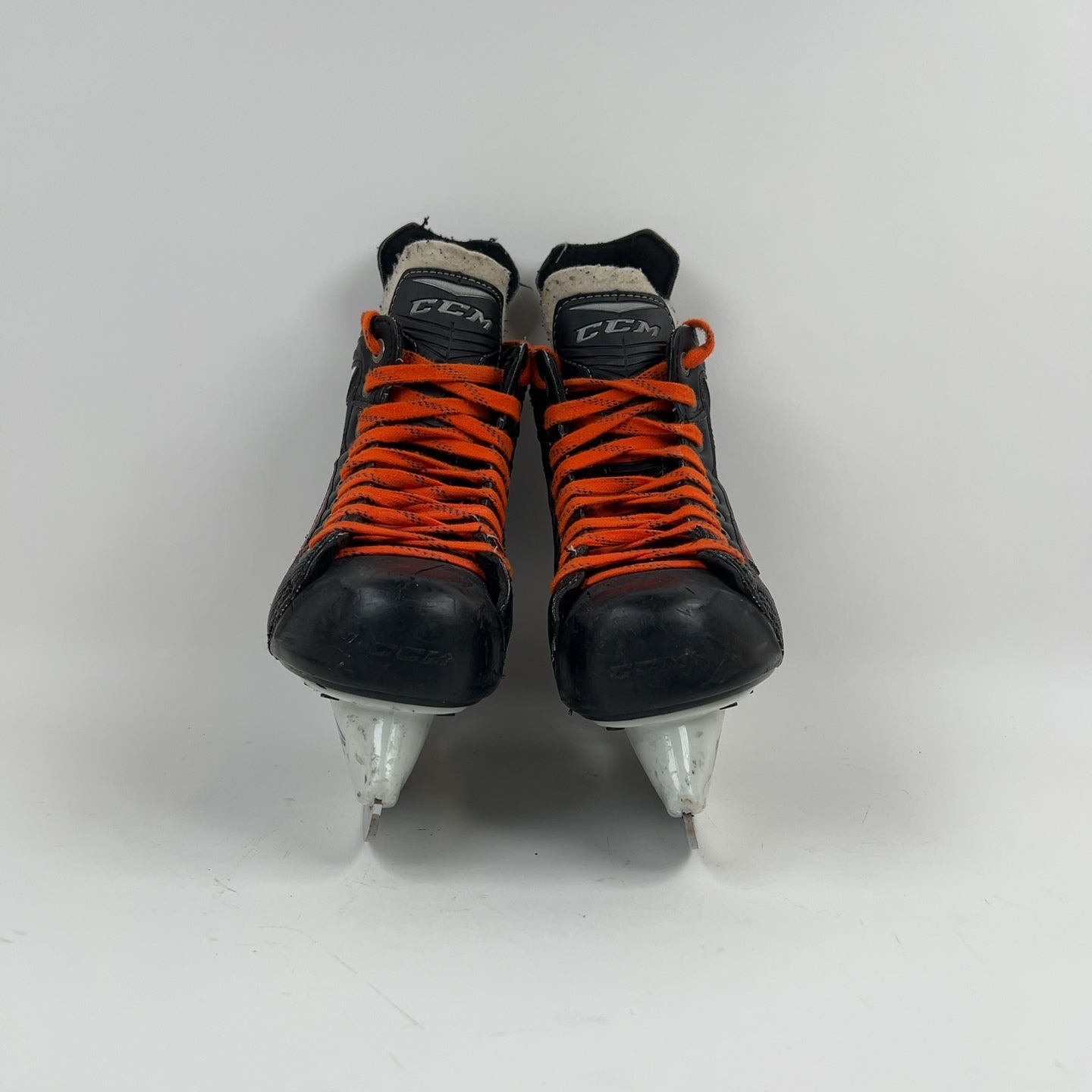 CCM RBZ 40 Size 4 Hockey Skates
