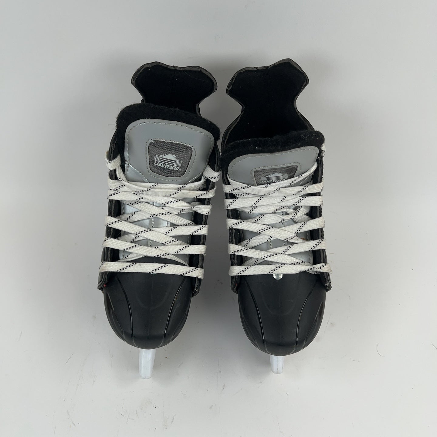 Lake Placid Wizard Adjustable Size 10-13 Ice Skates