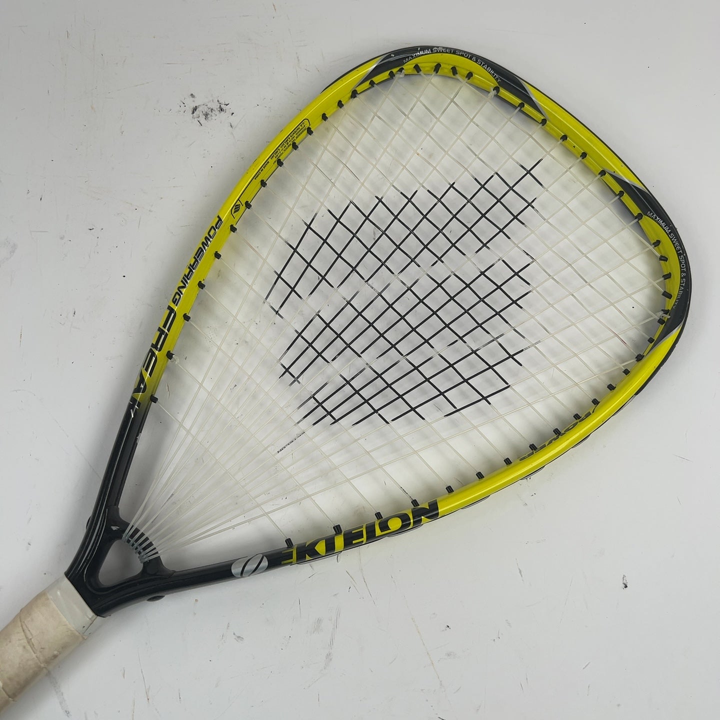 Ektelon Power Ring Freak Maximum Racquetball Racquet Grip & Head Size