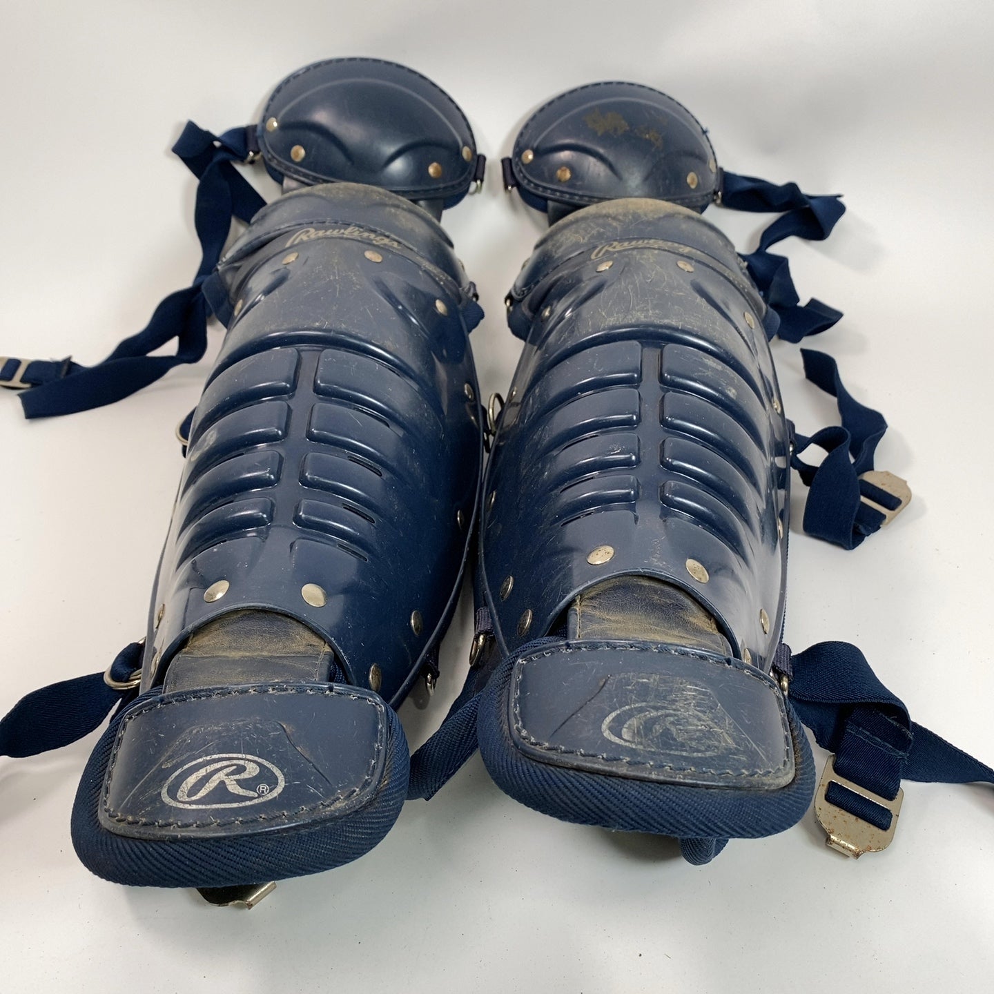 Rawlings 76DCW Senior 17" Catchers Shin Guards