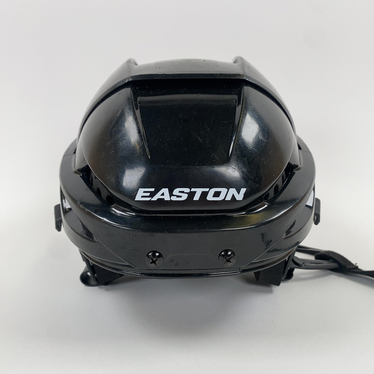 Easton E300 Medium 6 7/8 to 7 1/4 Youth Hockey Helmet