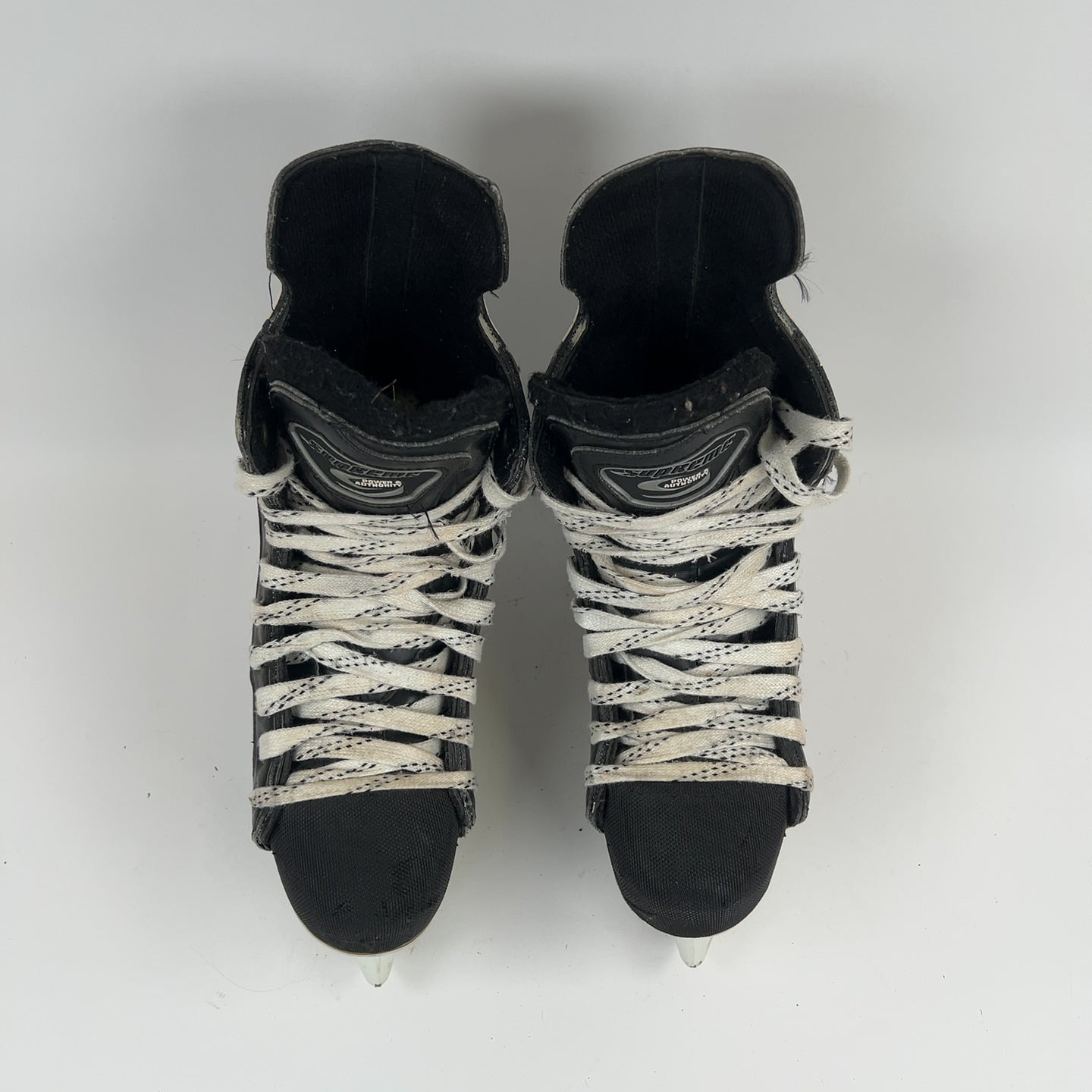Bauer Supreme 7000 Size 5.5 Hockey Skates